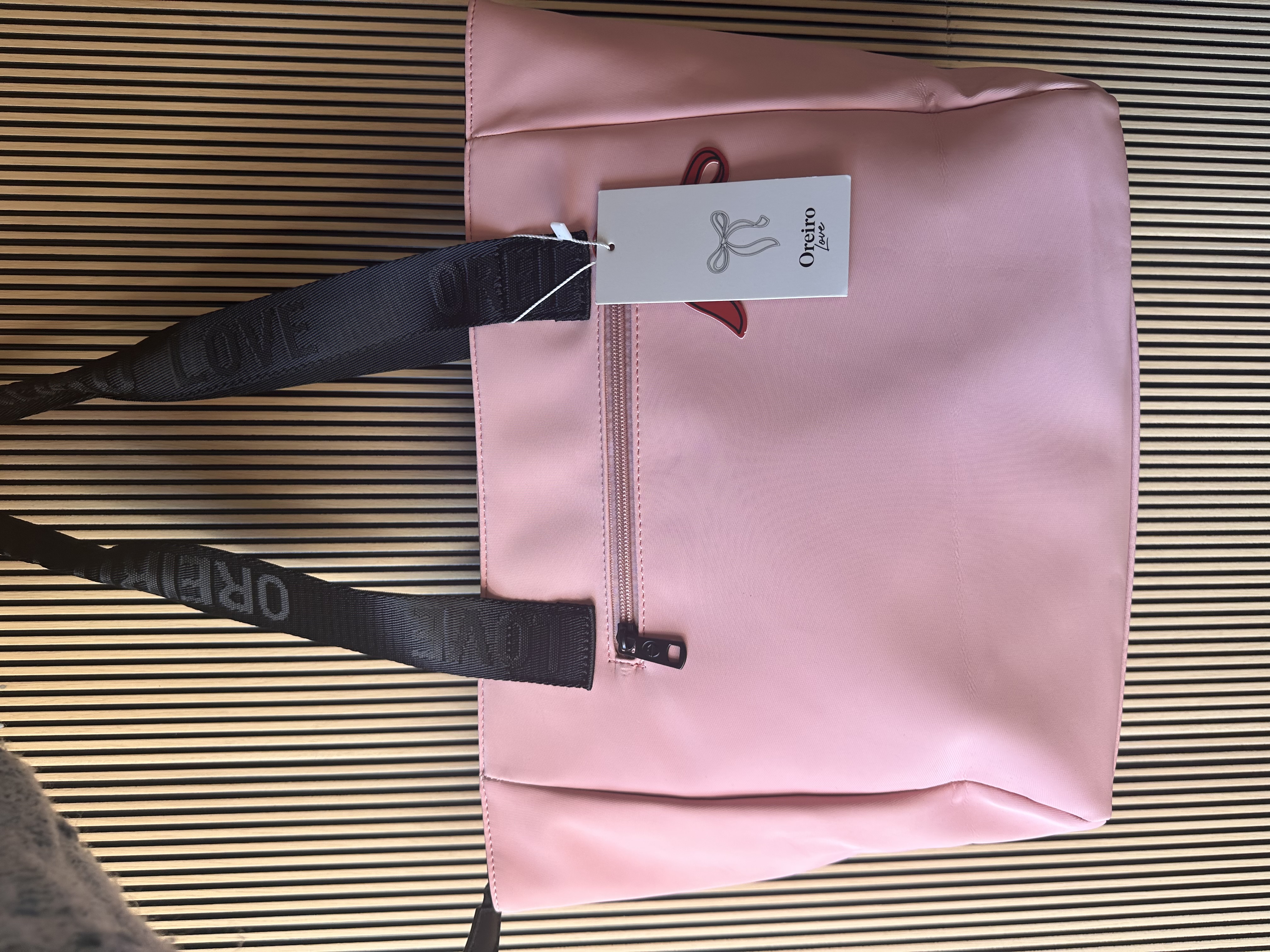 Cartera Rosa Oreiro Love