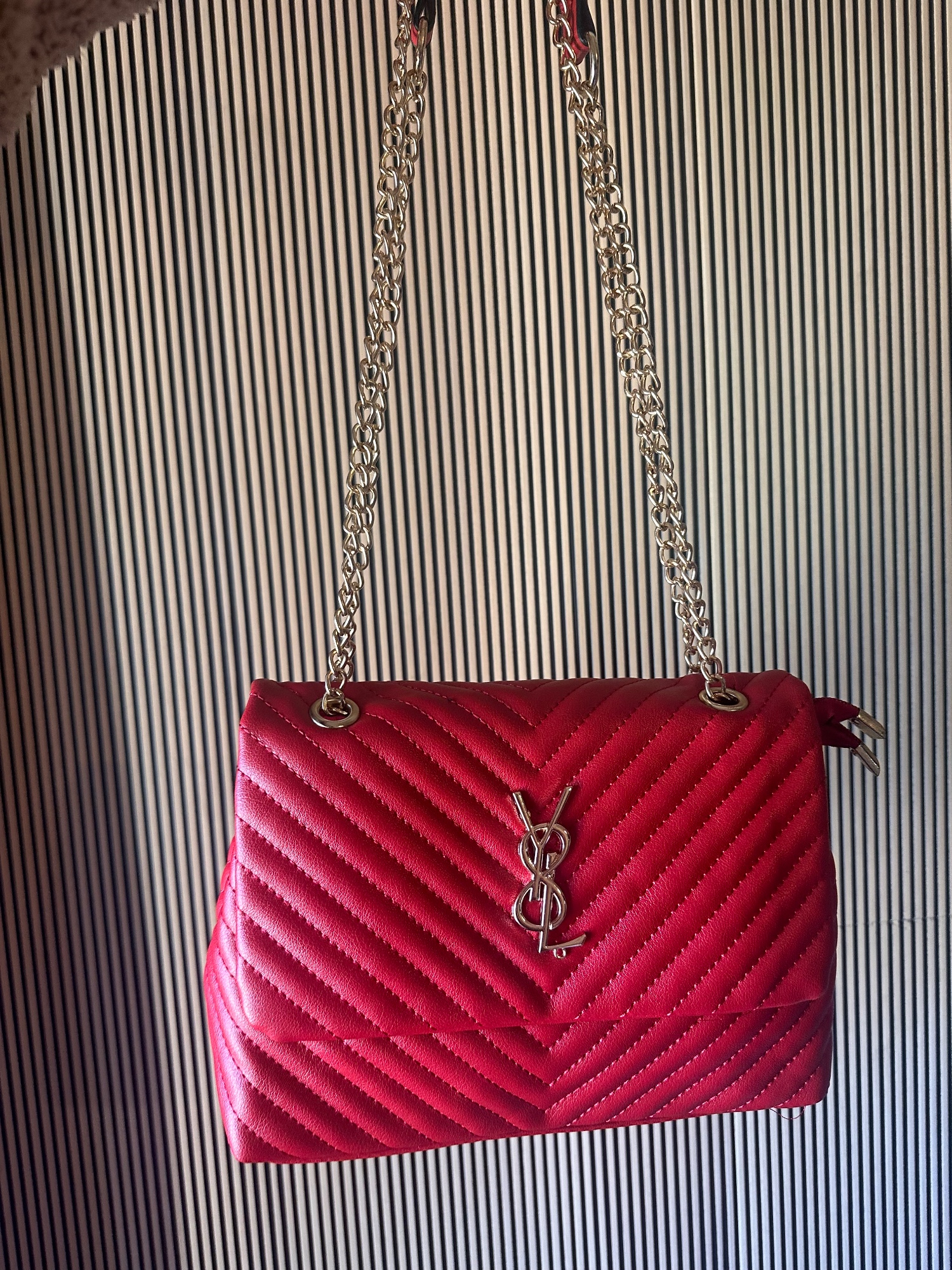 Cartera Roja